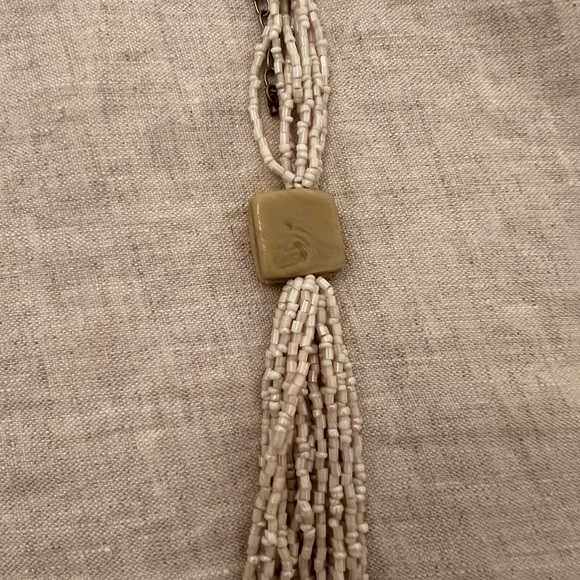 Shell bead necklace - Picture 3 of 4